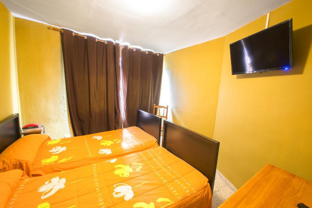 La Casona Del Pinar Albergue Сан-Рафаэль Экстерьер фото